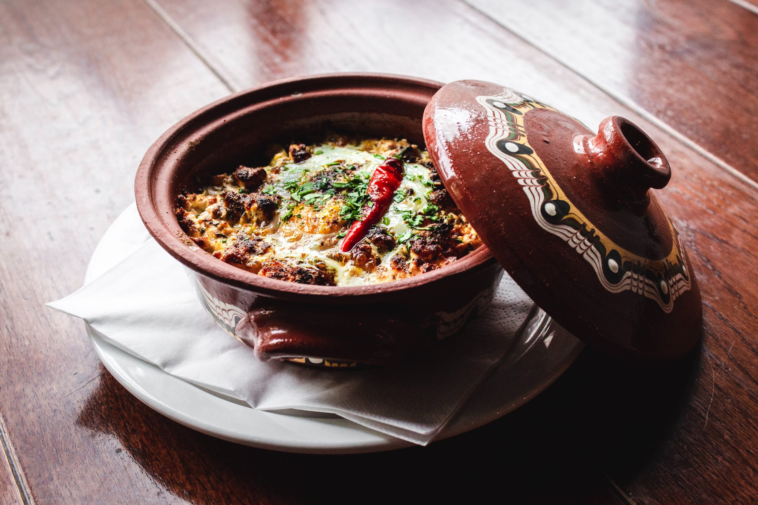 Traditional Bulgarian food gyuvetche